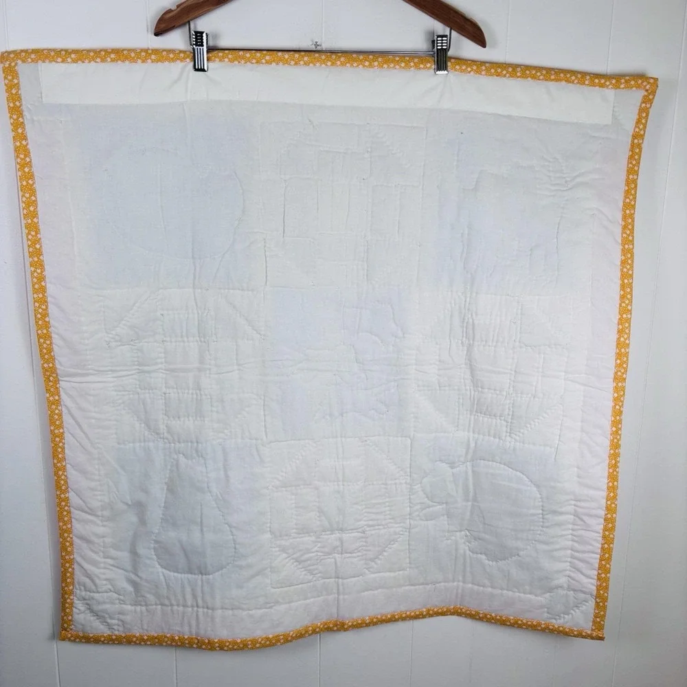 Vintage Crib Quilt Wall Hanging Cats Kittens‎ Patchwork Retro Pattens and Colors